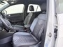 Volkswagen T-Roc 1.0 TSI R-Line | Adaptieve cruise control | Lane assist | Parkeersensoren | Stoelverwarming | Digital cockpit | Carplay | Sfeerverlichting |