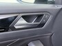 Volkswagen T-Roc 1.0 TSI R-Line | Adaptieve cruise control | Lane assist | Parkeersensoren | Stoelverwarming | Digital cockpit | Carplay | Sfeerverlichting |