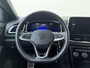 Volkswagen T-Roc 1.0 TSI R-Line | Adaptieve cruise control | Lane assist | Parkeersensoren | Stoelverwarming | Digital cockpit | Carplay | Sfeerverlichting |