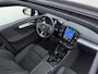 Volvo XC40 B4 211pk Plus Dark / 20'' / Pixel Koplampen / Panoramadak / Getint Glas / Nubuck / 360 Camera / El. Stoelen / Noodreservewiel / Trekhaak / Stoel + Stuuw. Verwarming /