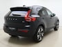 Volvo XC40 B4 211pk Plus Dark / 20'' / Pixel Koplampen / Panoramadak / Getint Glas / Nubuck / 360 Camera / El. Stoelen / Noodreservewiel / Trekhaak / Stoel + Stuuw. Verwarming /