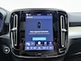 Volvo XC40 B4 211pk Plus Dark / 20'' / Pixel Koplampen / Panoramadak / Getint Glas / Nubuck / 360 Camera / El. Stoelen / Noodreservewiel / Trekhaak / Stoel + Stuuw. Verwarming /