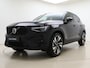 Volvo XC40 B4 211pk Plus Dark / 20'' / Pixel Koplampen / Panoramadak / Getint Glas / Nubuck / 360 Camera / El. Stoelen / Noodreservewiel / Trekhaak / Stoel + Stuuw. Verwarming /