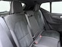 Volvo XC40 B4 211pk Plus Dark / 20'' / Pixel Koplampen / Panoramadak / Getint Glas / Nubuck / 360 Camera / El. Stoelen / Noodreservewiel / Trekhaak / Stoel + Stuuw. Verwarming /