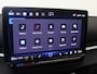 Volkswagen T-Roc 1.5 eTSI R-Line | Trekhaak |  Achteruitrijcamera | Matrix LED verlichting | Keyless | Adaptieve cruise control | Dodehoekdetectie | Stoel- en stuurwielverwarming | Elektrische kofferklep |