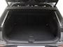 Volkswagen T-Roc 1.5 eTSI R-Line | Trekhaak |  Achteruitrijcamera | Matrix LED verlichting | Keyless | Adaptieve cruise control | Dodehoekdetectie | Stoel- en stuurwielverwarming | Elektrische kofferklep |