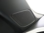 Volkswagen T-Roc 1.5 eTSI R-Line | Trekhaak |  Achteruitrijcamera | Matrix LED verlichting | Keyless | Adaptieve cruise control | Dodehoekdetectie | Stoel- en stuurwielverwarming | Elektrische kofferklep |