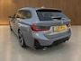 BMW 3-Serie Touring 318i M-sport navigatie / camera / app