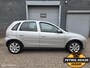 Opel Corsa 1.2-16V | 5deurs | Nieuwe Distri. kett. | Airco | APK