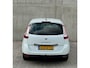 Renault Grand Scenic 2.0 140pk AUT 2012 Wit CLIMA|TREKHAAK