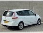 Renault Grand Scenic 2.0 140pk AUT 2012 Wit CLIMA|TREKHAAK