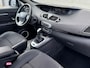 Renault Grand Scenic 2.0 140pk AUT 2012 Wit CLIMA|TREKHAAK