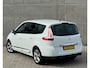 Renault Grand Scenic 2.0 140pk AUT 2012 Wit CLIMA|TREKHAAK