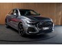 Audi RS Q8 4.0 TFSI B&O HUD Massage Keramisch Softclose ACC PDC Nachtzicht RS Seats Keyless 360 Camera Stoelventilatie Elektr. achterklep Memory seats Elektr. trekhaak Navi Niveauregeling Alcantara binnenhemel Stoelverwarming LM velgen