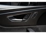 Audi RS Q8 4.0 TFSI B&O HUD Massage Keramisch Softclose ACC PDC Nachtzicht RS Seats Keyless 360 Camera Stoelventilatie Elektr. achterklep Memory seats Elektr. trekhaak Navi Niveauregeling Alcantara binnenhemel Stoelverwarming LM velgen