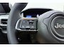 Jeep Avenger Summit 54 kWh | Navigatie | DEMO | 8 jaar speciale garantie | Electrische achterklep | Camera | Stoel- en stuurverwarming | Climate control