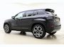 Jeep Avenger Summit 54 kWh | Navigatie | DEMO | 8 jaar speciale garantie | Electrische achterklep | Camera | Stoel- en stuurverwarming | Climate control