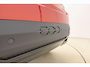 Fiat 600 1.2 Turbo 145pk Hybrid Automaat Sport | DEMO | Tot 8 jaar garantie | Navigatie | Achteruitrijcamera | Elektrische achterklep | LED Matrix koplampen | Sportief interieur | 18" Lichtmetalen velgen | Zwart dak