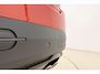 Fiat 600 1.2 Turbo 145pk Hybrid Automaat Sport | DEMO | Tot 8 jaar garantie | Navigatie | Achteruitrijcamera | Elektrische achterklep | LED Matrix koplampen | Sportief interieur | 18" Lichtmetalen velgen | Zwart dak