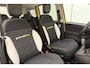 Fiat Panda 1.0 Hybrid Pandina Cross | DEMO | Airco | Apple Carplay/Android Auto | Bluetooth | Cruise control | DAB+ | Lichtmetalen velgen | Parkeersensoren | Hoge zit