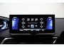 Peugeot 3008 1.6 HYbrid 225pk Automaat Road Trip Plug in Hybrid | Navigatie | Achteruitrijcamera | Dodehoek detectie | Climate control | Keyless | Lage kilometerstand