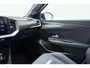 Opel Mokka 1.2 Turbo 130pk Ultimate | Climate Control | Adapt. Cruise control | Navi via Apple Carplay/Android Auto | Alcantara bekleding | Massagefunctie | Zwart dak | 18" Lichtmetalen velgen