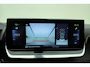 Peugeot e-2008 EV GT Pack 50 kWh | SOH 88,6%| Navigatie | Achteruitrijcamera | Alcantara | Stoelverwarming | Climate control | Cruise control | 18" Lichtmetalen velgen