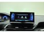 Peugeot 3008 1.6 HYbrid 180pk Automaat Allure Pack Business | Achteruitrijcamera | Navigatie | Keyless | Climate controle | Cruise control | DAB | Parkeersensoren | Getinte ramen