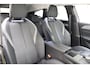 Peugeot 308 SW 1.2 PureTech Allure | Apple carplay/Android auto | Parkeercamera V + A | Electronic climate control | Draadloze telefoonlader | Stoelverwarming | Navigatie | Parkeersensoren V+A | Automaat