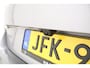 Peugeot 308 SW 1.2 PureTech Allure | Apple carplay/Android auto | Parkeercamera V + A | Electronic climate control | Draadloze telefoonlader | Stoelverwarming | Navigatie | Parkeersensoren V+A | Automaat