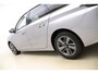 Peugeot 308 SW 1.2 PureTech Allure | Apple carplay/Android auto | Parkeercamera V + A | Electronic climate control | Draadloze telefoonlader | Stoelverwarming | Navigatie | Parkeersensoren V+A | Automaat
