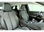 Peugeot 3008 1.2 PureTech Blue Lease Allure | Apple carplay/Android auto | Navigatie | Adaptive cruise | Camera | Elektrische kofferklep | Keyless entry + start | Climate control