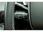 Peugeot 3008 1.2 PureTech Blue Lease Allure | Apple carplay/Android auto | Navigatie | Adaptive cruise | Camera | Elektrische kofferklep | Keyless entry + start | Climate control
