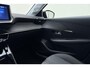 Peugeot 208 1.2 Hybrid 110 e-DCS6 Allure | Apple carplay/Android auto | Cruise control | Navigatie via APP. | Parkeersensoren achter | Lichtmetalen velgen |