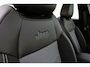 Jeep Avenger Avenger 54 kWh | Navigatie | LED projector koplampen | Elektrische achterklep | 18'' lichtmetalen velgen | Camera | Stoelverwarming | Snel leverbaar!