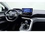 Peugeot 3008 1.2 PureTech Allure | Apple carplay/Android auto | Achteruitrijcamera | Cruise control | Navigatie | Licht metalen velgen 17'' |