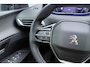 Peugeot 3008 1.2 PureTech Allure | Apple carplay/Android auto | Achteruitrijcamera | Cruise control | Navigatie | Licht metalen velgen 17'' |