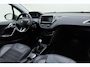 Peugeot 2008 1.2 PureTech Allure | Apple carplay/Android auto | Navigatie | Achteruitrijcamera | 110PK | Cruise control | Climate control | Trekhaak
