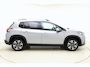 Peugeot 2008 1.2 PureTech Allure | Apple carplay/Android auto | Navigatie | Achteruitrijcamera | 110PK | Cruise control | Climate control | Trekhaak