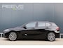 BMW 1-Serie 118i Sportline Automaat | Leer | Stoelverwarming | 18 Inch | Camera | Live Cockpit Plus | Apple Carplay / Android Auto