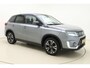 Suzuki Vitara 1.4 Boosterjet Style Smart Hybrid 129pk | Panoramadak | Trekhaak | Climate Control | Cruise Control Adaptief | Camera | Stoelverwarming | Navigatie | Parkeersensoren