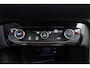 Opel Corsa-e Ultimate 50 kWh 136pk | Full Options | Massagestoel | Camera | Adaptive Cruise Control | Navigatie | Keyless Entry en Start | LED Verlichting