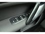 Peugeot 308 SW 1.2 PureTech Blue Lease Premium 130pk | Navigatie | Panoramadak | Climate Control | Trekhaak | Camera | Cruise Control | Parkeersensoren | Apple Carplay - Android Auto