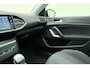 Peugeot 308 SW 1.2 PureTech Blue Lease Premium 130pk | Navigatie | Panoramadak | Climate Control | Trekhaak | Camera | Cruise Control | Parkeersensoren | Apple Carplay - Android Auto