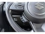 Suzuki Swift 1.2 Style Smart Hybrid 83pk | Navigatie | Climate Control | Cruise Control | Stoelverwarming | Camera | Lichtmetalen Velgen | Apple Carplay - Android Auto