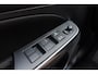 Suzuki Swift 1.2 Style Smart Hybrid 83pk | Navigatie | Climate Control | Cruise Control | Stoelverwarming | Camera | Lichtmetalen Velgen | Apple Carplay - Android Auto