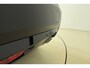 Citroën C4 1.2 Hybrid 145pk Collection Verwarmde Voorruit l Stoelverwarming l Full-LED l TomTom Navigatie l Wireless Apple Carplay & Android Auto l Camera l Parkeersensoren l Lichtmetalen Velgen l Climate Control l Adaptive Cruise Control