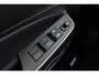 Suzuki Swift 1.2 Style Smart Hybrid 83pk | Navigatie | Camera | Climate Control | Stoelverwarming | Cruise Control Adaptief | Lichtmetalen Velgen | Weinig Kilometers
