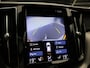 Volvo XC60 T8 AWD Recharge R-Design / Trekhaak / Pan. dak / 360 camera / Stoel+stuur+achterbankverwarming