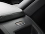 Volvo XC60 T8 AWD Recharge R-Design / Trekhaak / Pan. dak / 360 camera / Stoel+stuur+achterbankverwarming
